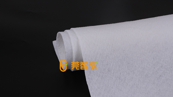 1-8月中國產(chǎn)業(yè)用紡織品行業(yè)運(yùn)行簡(jiǎn)況