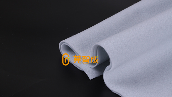 聚酯針刺無(wú)紡布-不掉毛，外表光滑