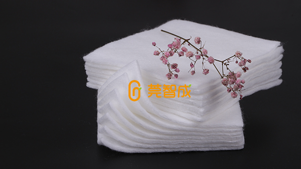 為什么鮮花吸水棉的吸濕能力強？
