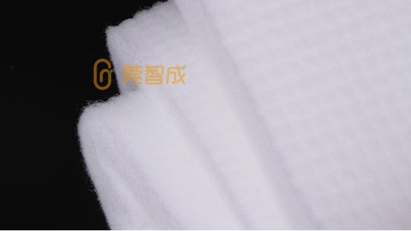 做床上用品的羊毛和無膠棉哪個比較好？