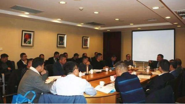 中國化學(xué)纖維工業(yè)協(xié)會2019年總結(jié)大會在京舉行