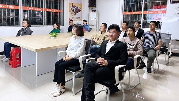 椰殼抹布廠家讀書會-共進(jìn)悅讀時光