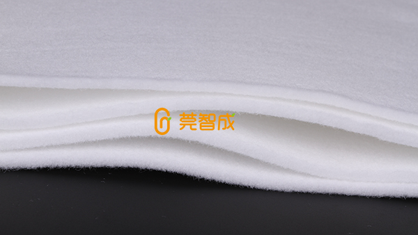 耐高溫針刺棉是用什么材質(zhì)制成的？